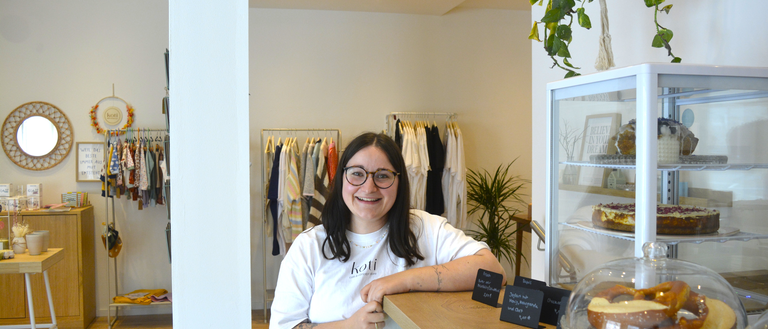 Ladenbesitzer Marie Feucht im koti - café & concept store